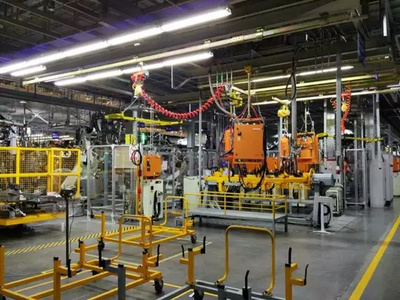 長安歐尚A800誕生地探秘 對標國際水準的智能工廠與背后的制造邏輯